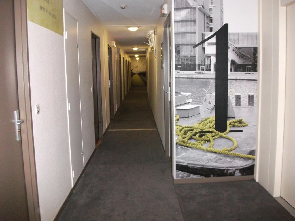 Séjours&Affaires Pantin Charles De Gaulle Camera foto